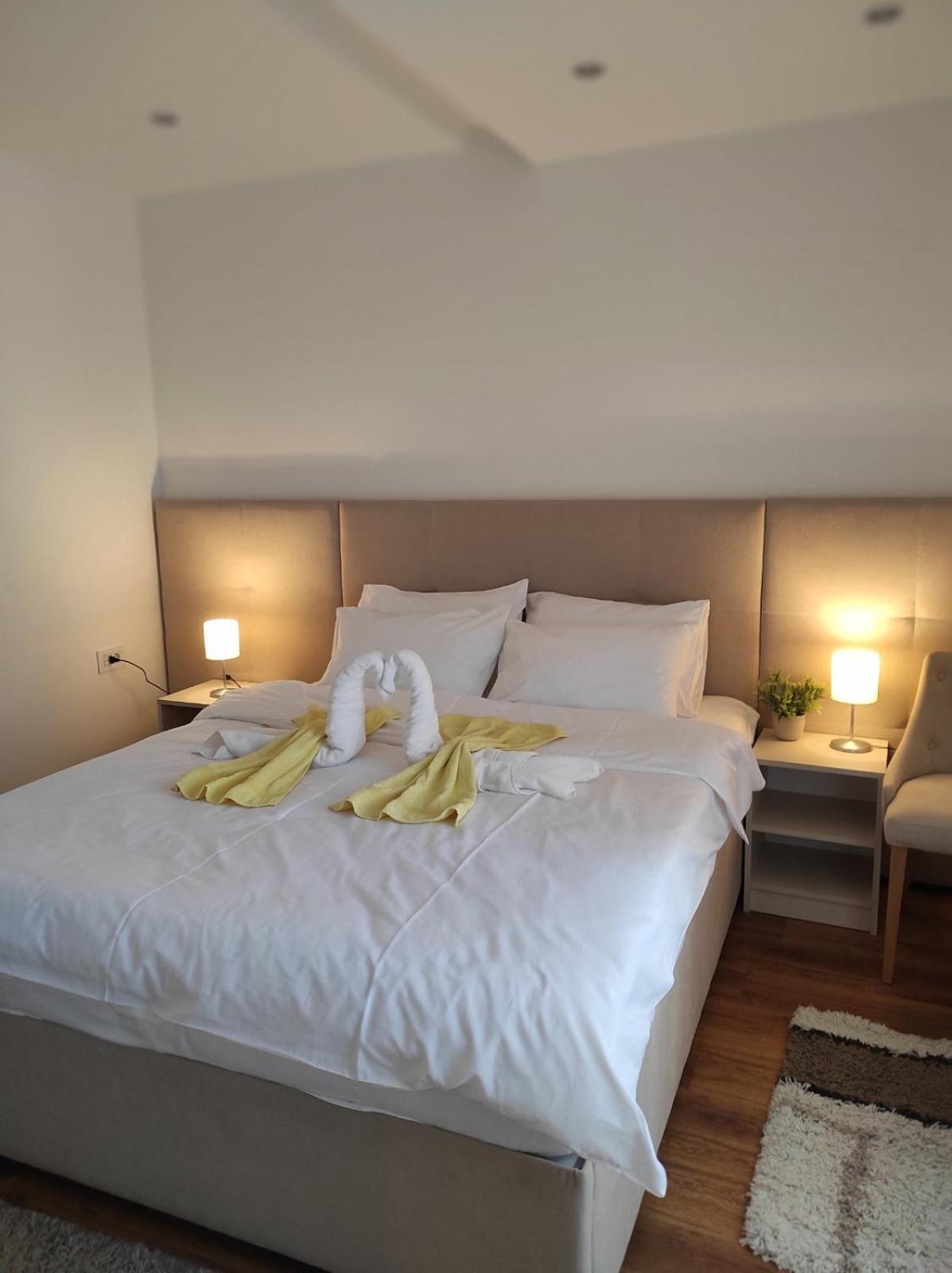 Hotel Konaciste Akustik Zlatibor Buitenkant foto