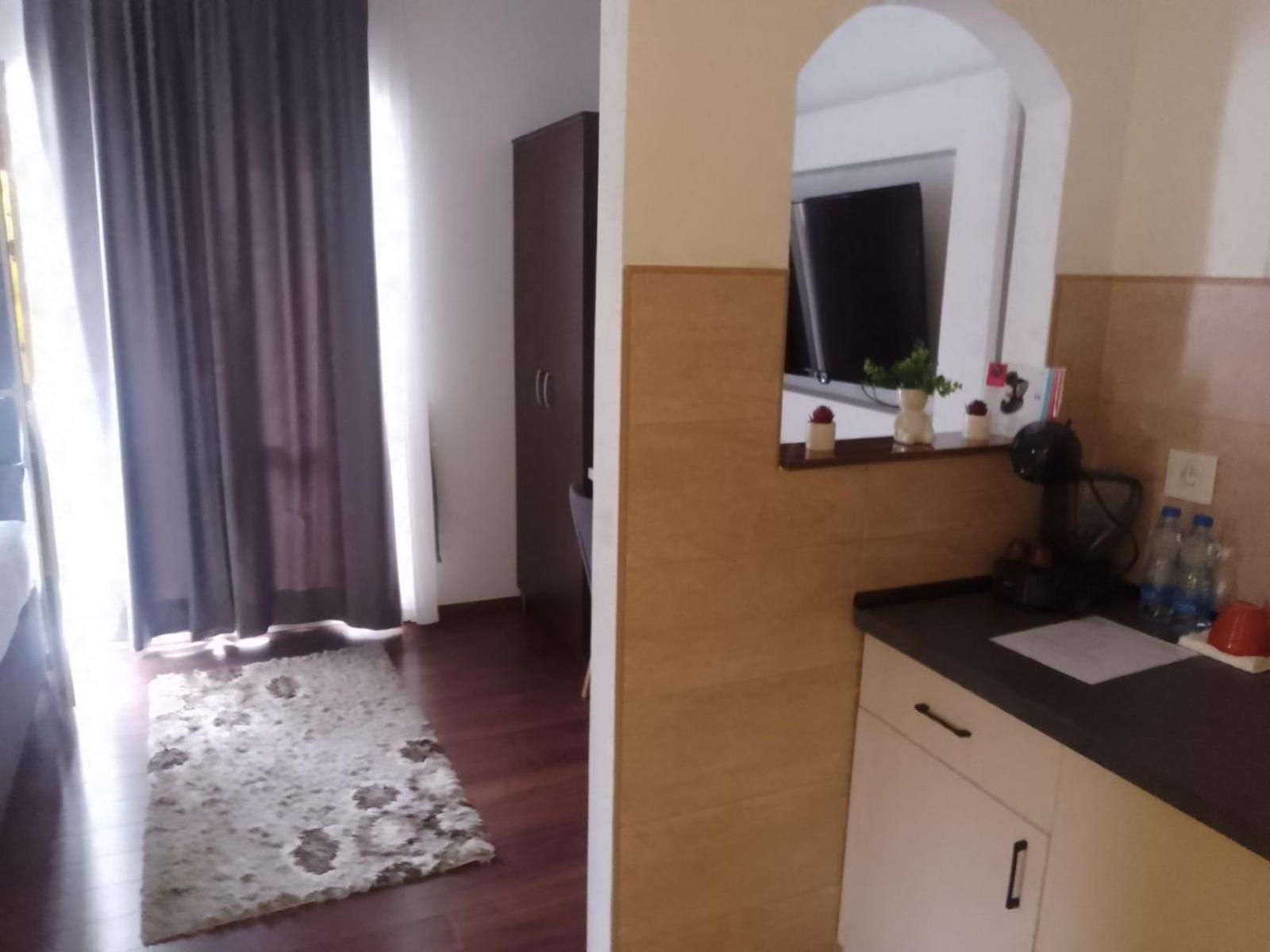 Hotel Konaciste Akustik Zlatibor Buitenkant foto